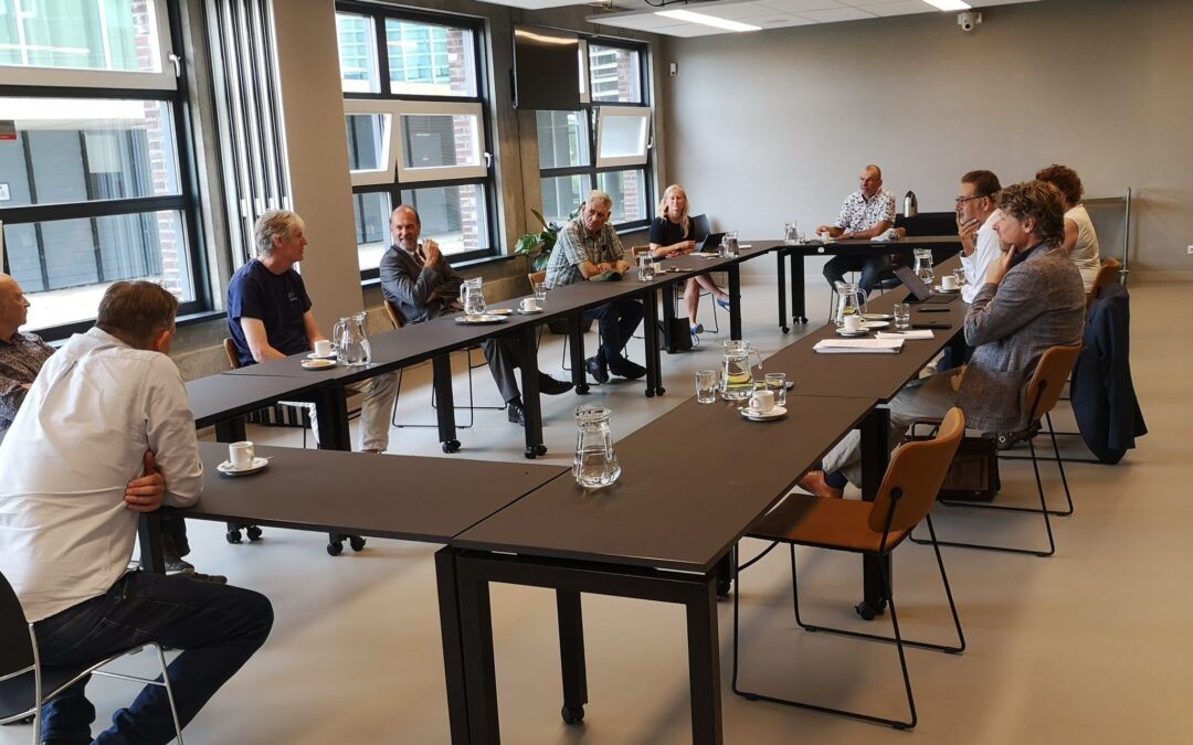 Ministerie en provincie op fusiebezoek in Langedijk