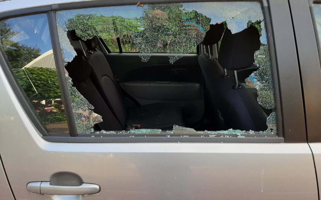 Schade aan auto’s Voorburggracht Oudkarspel