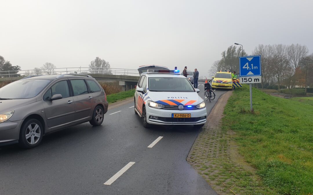 Bestuurder rijd door na ongeval Heerhugowaard