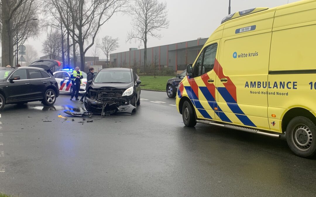 Flinke schade na ongeval op Newtonstraat Heerhugowaard