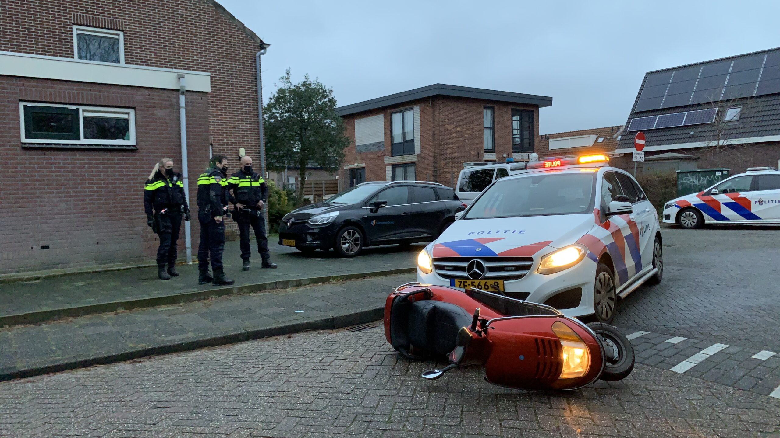 29AE873B-AFF4-4F53-914B-8F0325770F6C