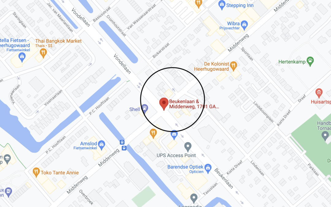 Proef met verkeerslichten voor voetgangers op kruising Middenweg, Beukenlaan en Vondellaan