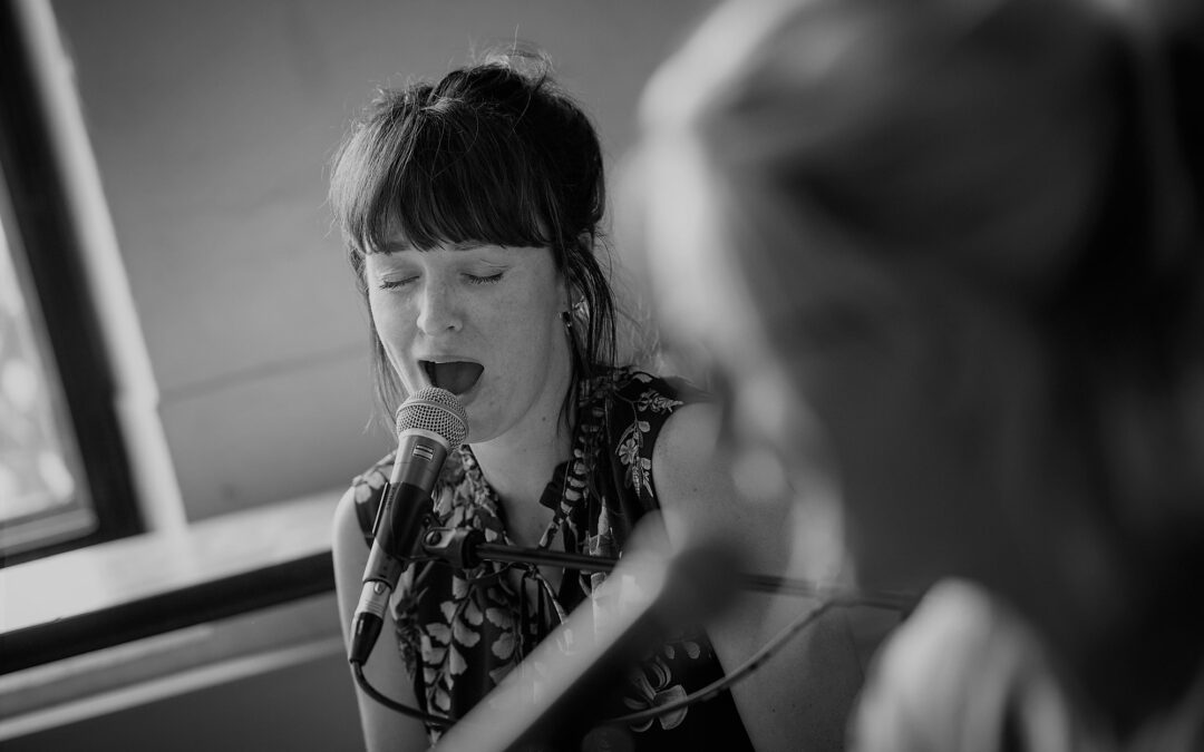 Stories: theatershow gevuld met prachtige luisterliedjes afgewisseld met luchtige, komische sketches en verhalen