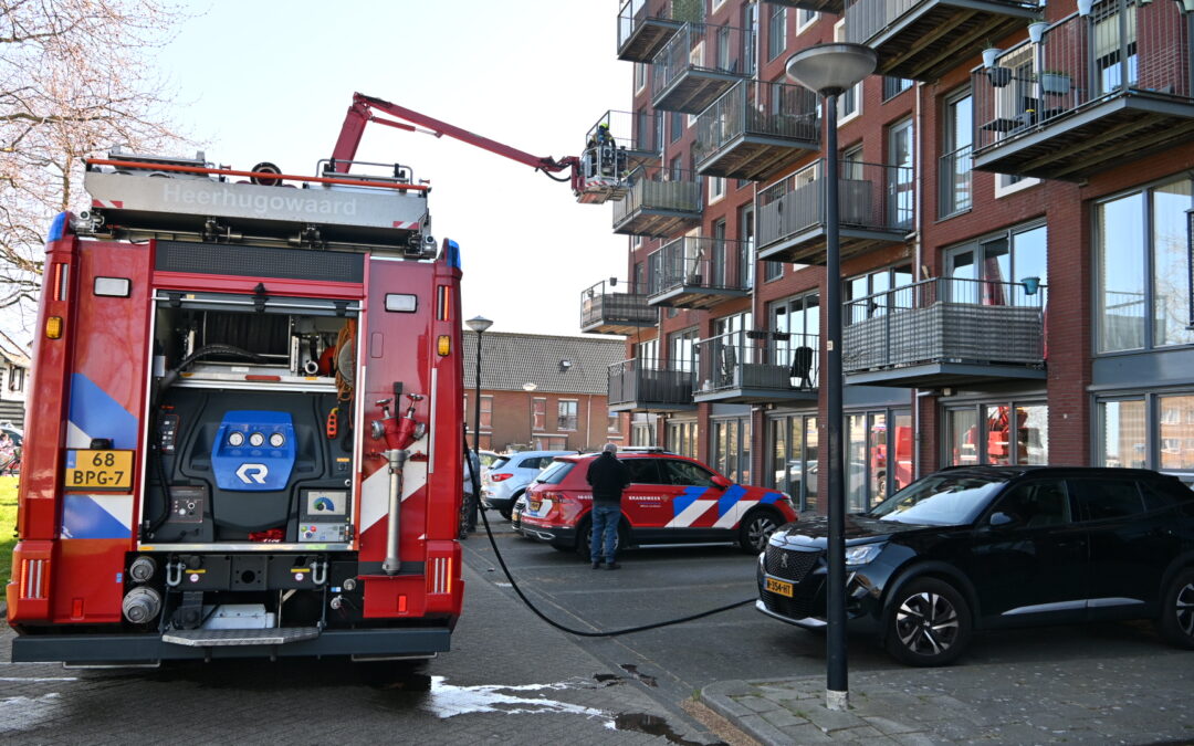 Balkonbrand snel onder controle in Heerhugowaard.