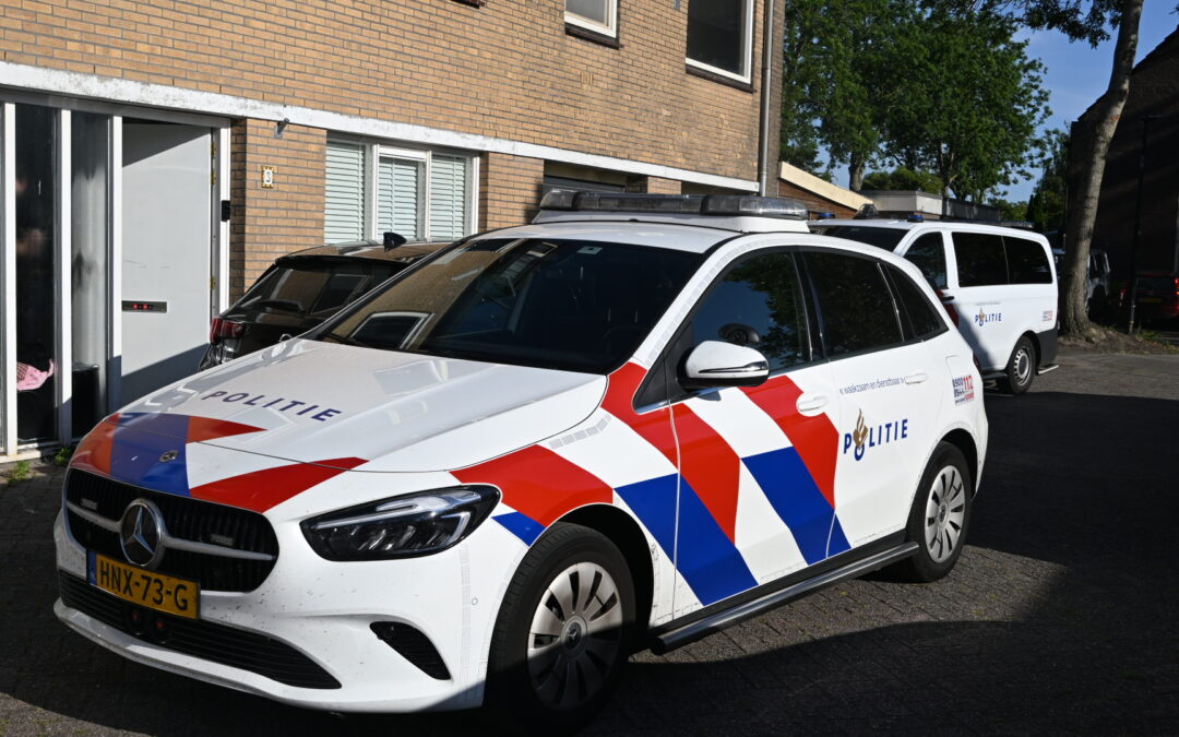 Woningoverval in Heerhugowaard: politie massaal aanwezig