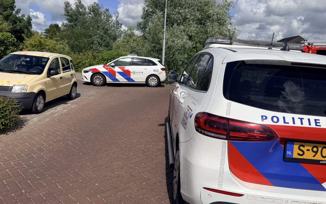 grootschalige inzet hulpdiensten in Broek op Langedijk bij zoekslag te water geraakt persoon